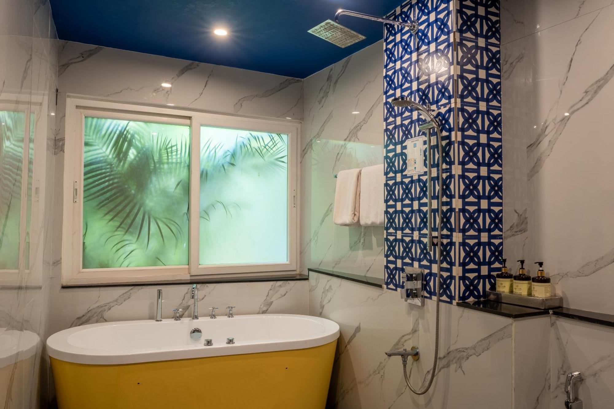 Mayfair On Sea, Morjim Beach, Goa Dış mekan fotoğraf