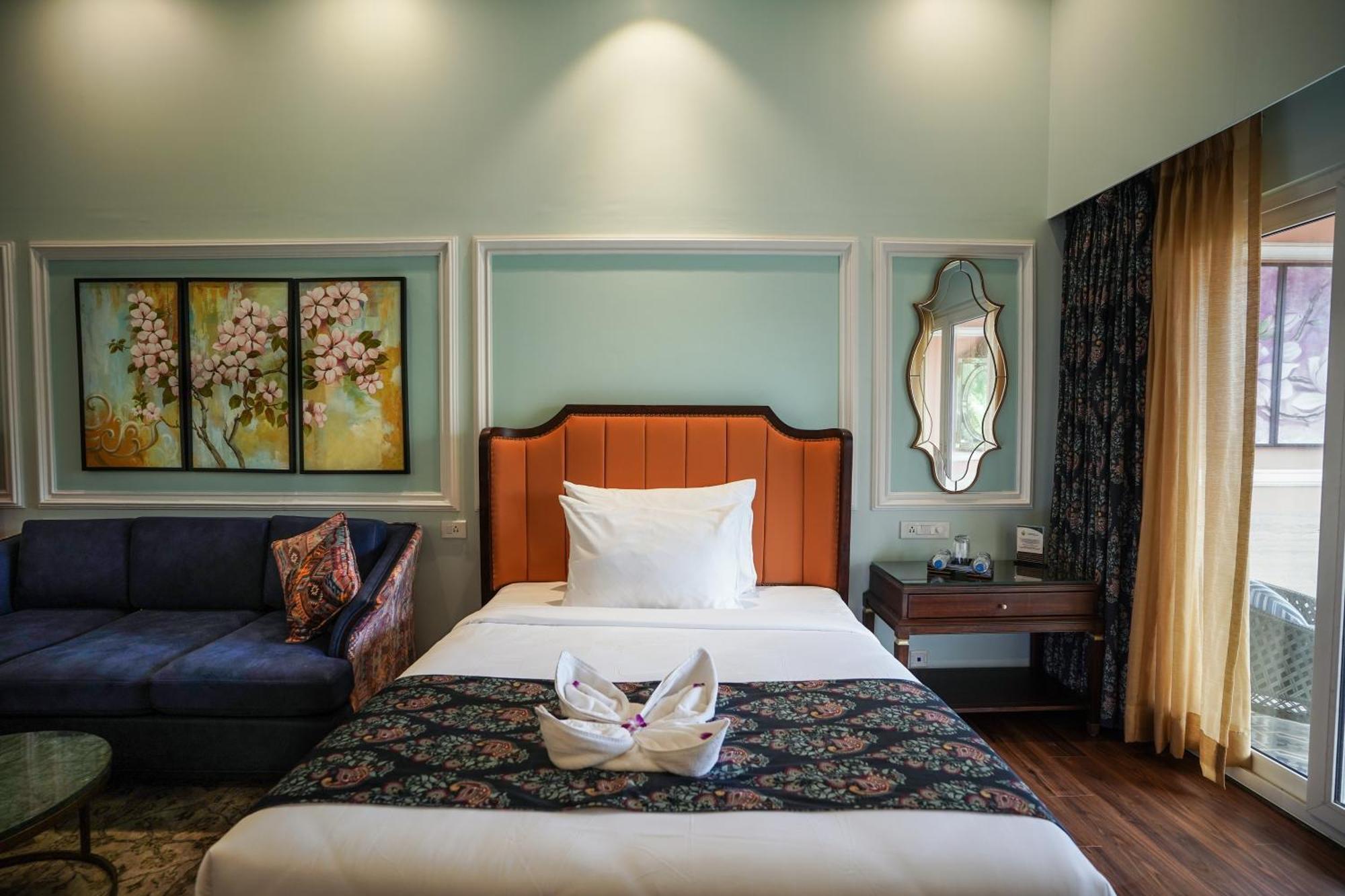 Mayfair On Sea, Morjim Beach, Goa Dış mekan fotoğraf